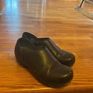 Black Dansko clogs